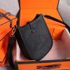 0129a4c8c360ed3f22e6ef9a83c7377c Hermes Evelyne 16