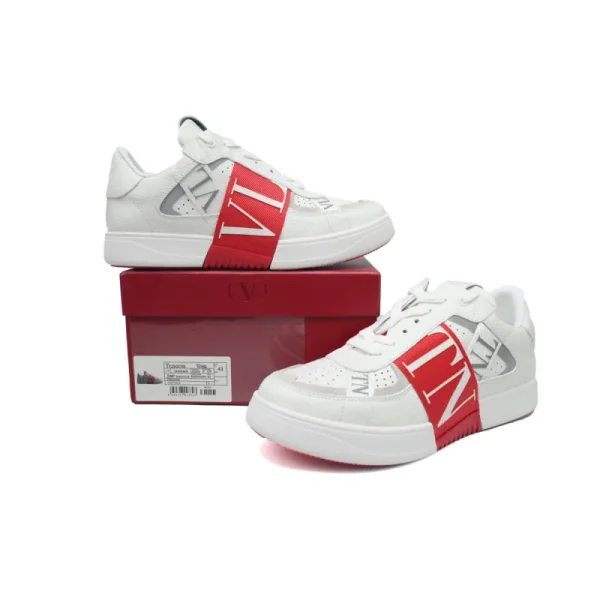 03b39a29f10139246ec7972fa4d07d18 Valentino Garavani VL7N Low Sneakers White Red