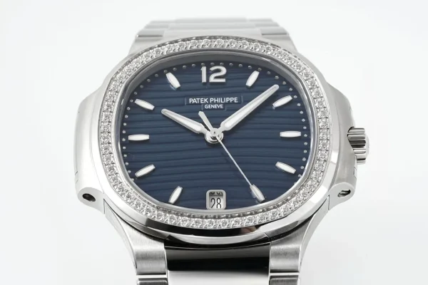 0711354e2d44c59e7c68c6f35bb8cede Patek Philippe Blue Nautilus Ladies Watch