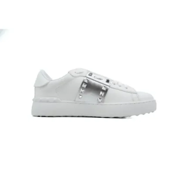 18e77dfd894f4eb06442c6655f3c8ffa Valentino Rockstud Silver