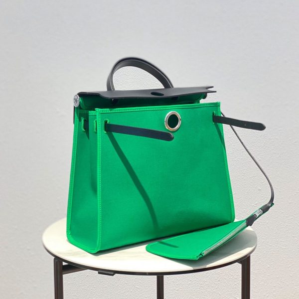 HERMES Herbag Zip 31 bag