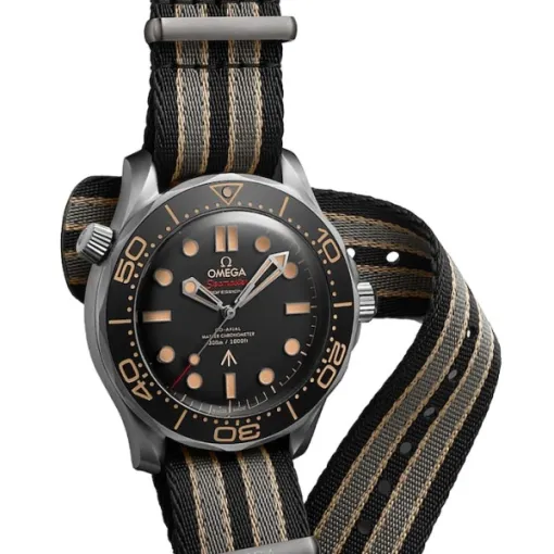 Omega Seamaster Men Automatic Black Fabric 007 Watch O21092422001001