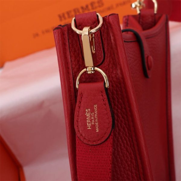 2a49e99db27caec1a622a10ba42f2a46 Hermes Evelyne 16