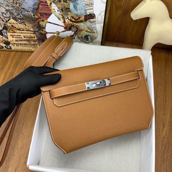 3a1bd3718e531a19b903e0992886390a Hermes Kelly Depeches 26 Pouch