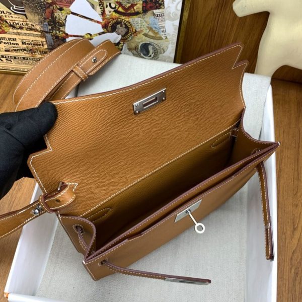 40ffe049060cb8cc0df126d6c1951ab0 Hermes Kelly Depeches 26 Pouch