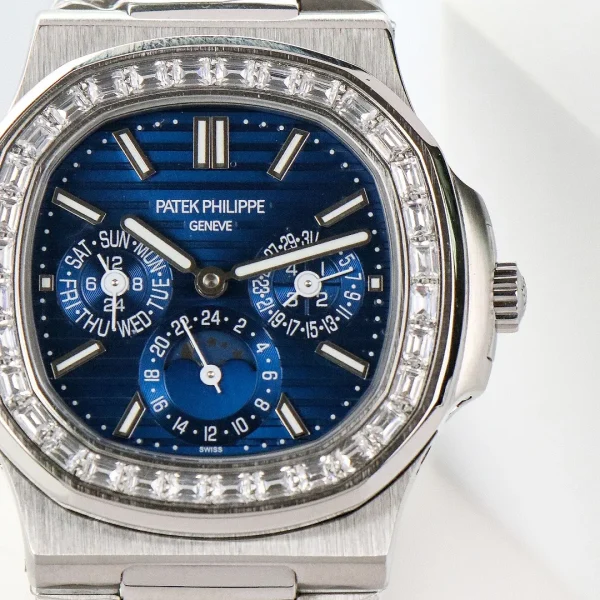 51139b2f719ded8402eec1c0f3ce2185 Patek Philippe Blue Nautilus Perpetual Watch