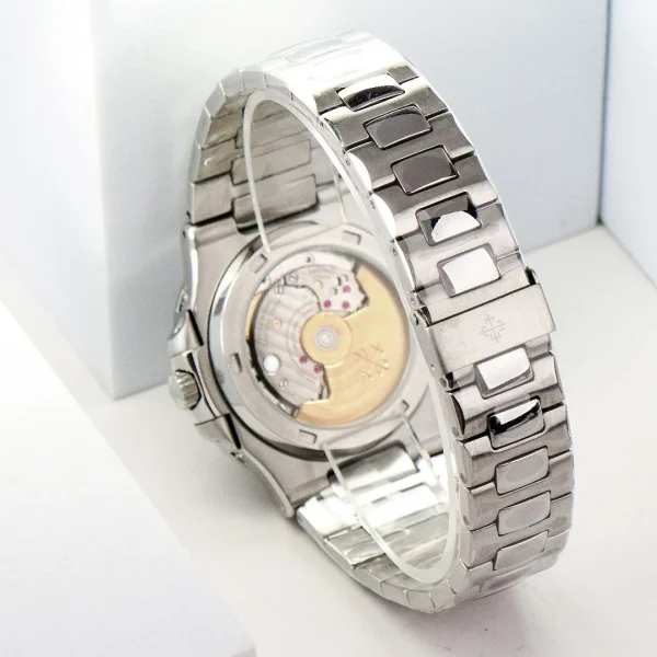 57b07a65ec2a447a64d2a463b580a0fa Patek Philippe Blue Nautilus Perpetual Watch