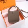 5a107abaca8cb8806df5b20249173965 Hermes Evelyne 16