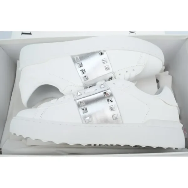 5aa5577dbfaf94c307a64b46f40478b8 Valentino Rockstud Silver