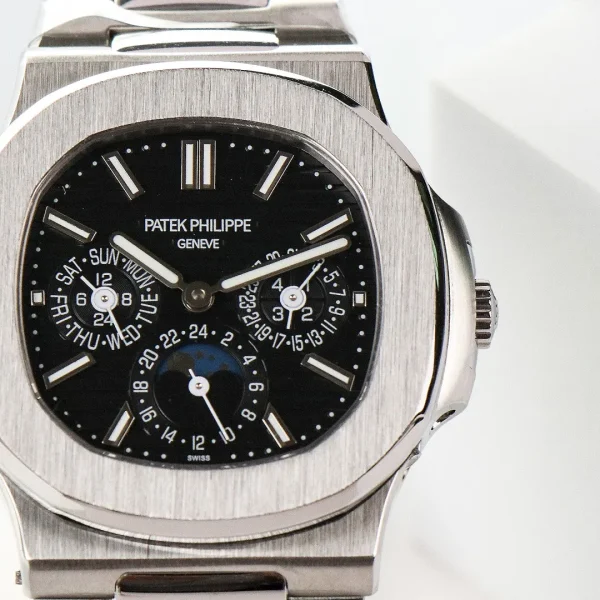 5df0c7ab8f4466983b054dd5d5b3ebf4 Patek Philippe Nautilus Black Perpetual Calendar