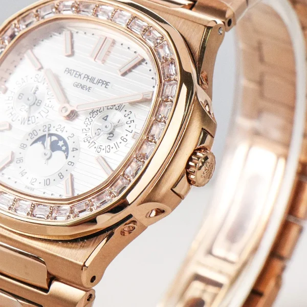 774f5beb79cab5390b12cb016af9fe3c Patek Philippe Rose Gold Nautilus Watch