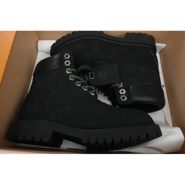 LOUIS VUITTON x Timberland 6-In Ankle Boot Black