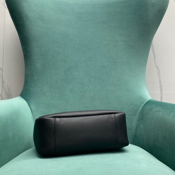 7d93efa3e896b02b32e3e0fc1ab1db84 LE 5 à 7 SOFT SMALL IN SMOOTH LEATHER
