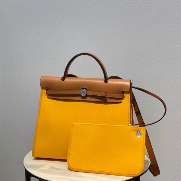 7dcf25ebc2af8e6f00a0d4c828039bab HERMES Herbag Zip 31 bag