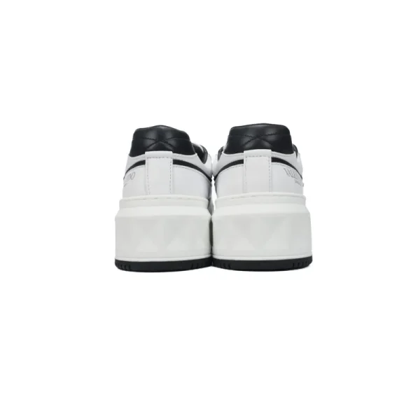 Valentino Garavani ONE STUD Low-Top Sneaker White and grey