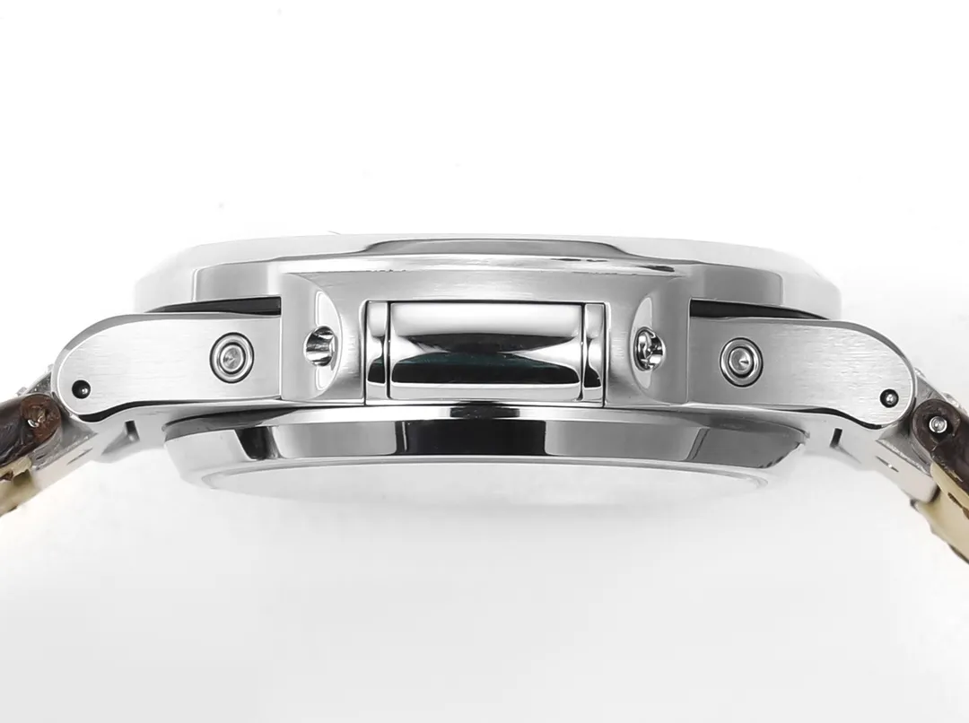 8e81ff8288b8b1238773415e77368a4b Patek Philippe Green Nautilus Watch