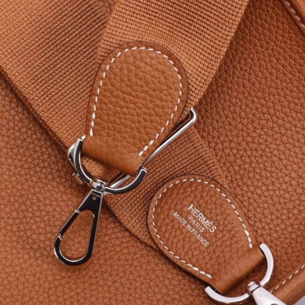 9abe3e6a09c0f286fd587d637d57024f Hermes Evelyne 29