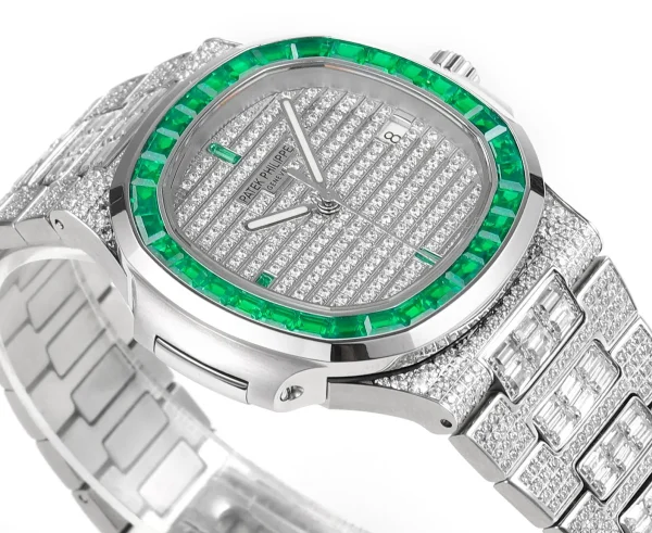 a3e15fa1fa549f66757ee34e7fd72e6a Patek Philippe Nautilus Platinum Green Watch
