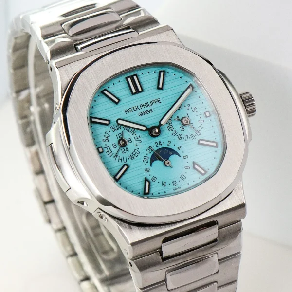 b1e8ab2b3c8e1dfb04ae8b17f501eb7c Patek Philippe Blue Nautilus Watch 5740/1G