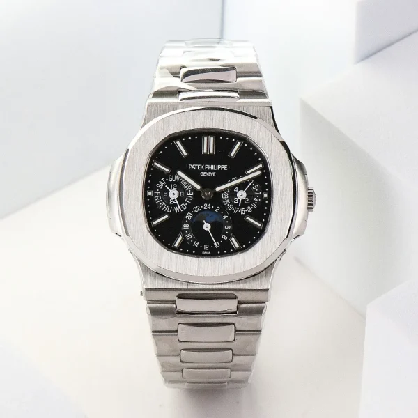 b75394f51a9c972b30b63bf8fba9c7a8 Patek Philippe Nautilus Black Perpetual Calendar