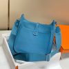 b8a1b1244b80b47d30f2960a97af2702 Hermes Evelyne 29