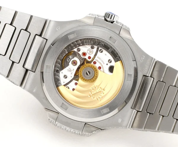 c3e69b537ec9324a38263765235f7ac2 Patek Philippe Nautilus Platinum Watch
