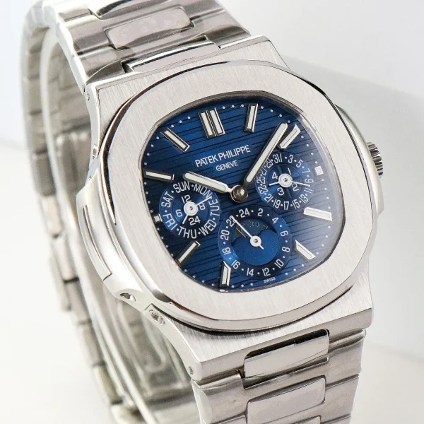 c5ebde9b0e268800a89e18b7e9d2fc8c Patek Philippe Blue Nautilus Perpetual Watch