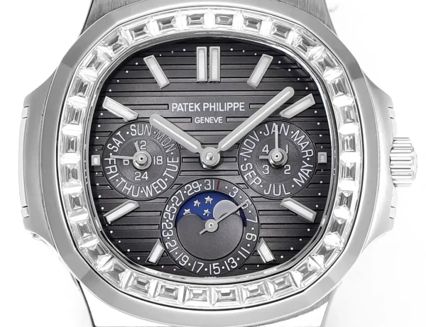 ca8f5273f5030a334dc3efb957830f33 Patek Philippe Nautilus Grey Complication Watch