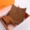 d28c34e8fb899364b1a13cd2563557c2 Hermes Evelyne 16