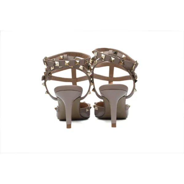 Valentino Garavani Rockstud Pink