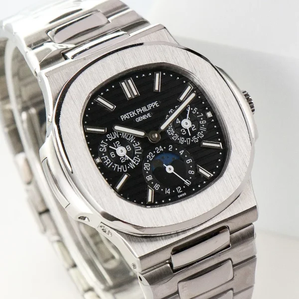 d71d4ebd16c1d449b8e93f26f1d15644 Patek Philippe Nautilus Black Perpetual Calendar