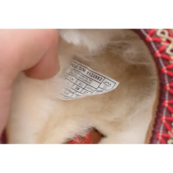 d7c392093357742232c8a2c14b536416 UGG Tazz Brown 1122553