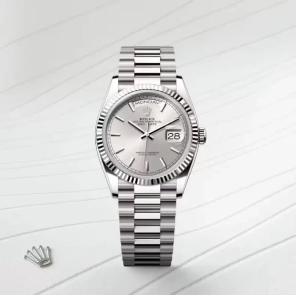 ebc6a6ba1ddda6e05c75a6d54214943a Rolex Day-Date 40 Oyster 40 mm white gold 228239