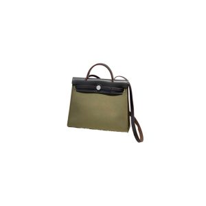 ee9c94e0478b17c1a2af8c6aa201ec92 HERMES Herbag Zip 31 bag