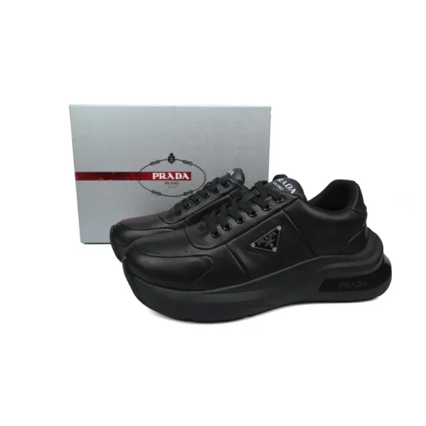 ef257af746013e37bf9c8e758b1200fc PK God Batch Prada Sneakers Black bread shoes