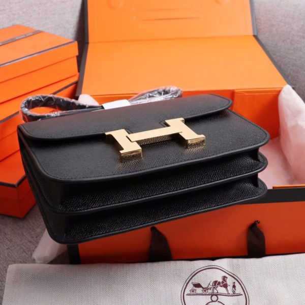 ef532dc23727f7c9588a587cf46f29d9 Hermes Constance 24