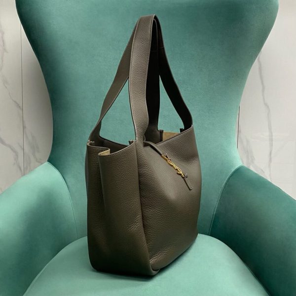 eff087d4e5eb0d76e1d7fda93deb4d54 LE 5 A 7 BEA IN GRAINED LEATHER