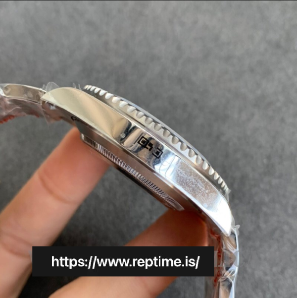 f1f9fe83eed2ef0344e3cfdf77eb69e6 Rolex Submariner 124060 Men Automatic 41MM