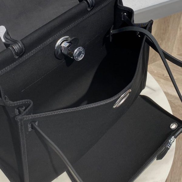 HERMES Herbag Zip 31 bag