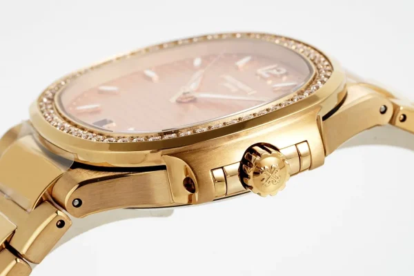 f61738983781176d2bdef72858549c83 Patek Philippe Rose Gold Nautilus Watch