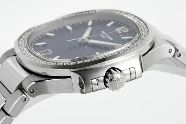 f779ab4c4448366a6dd75ae21d56861a Patek Philippe Blue Nautilus Ladies Watch