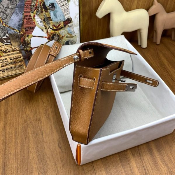 fb4e4f8d085f1416751ab17444522987 Hermes Kelly Depeches 26 Pouch