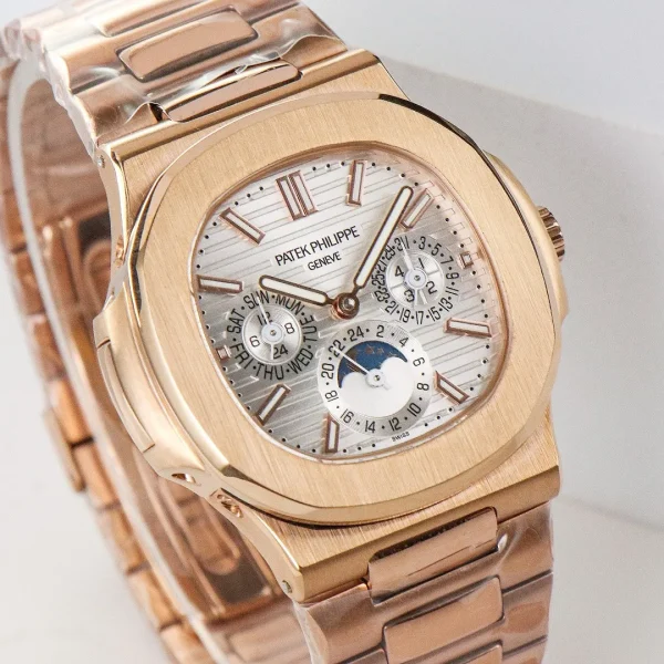 fc00a9e0b02a17f6eab18ac8830de76f Patek Philippe Rose Gold Nautilus Watch