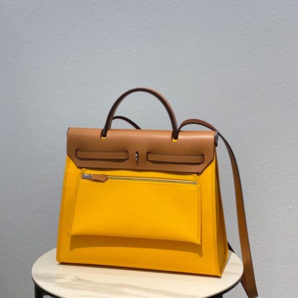 ff59d4b7b5bd3750ac07a4b84ce2f500 HERMES Herbag Zip 31 bag